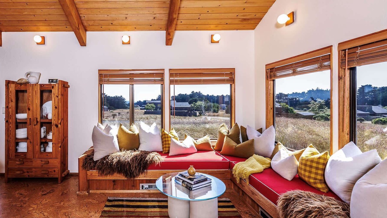 Photo of Livingroom in Sea Ranch