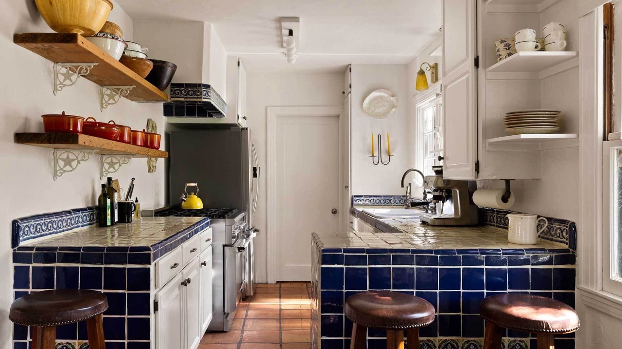 Photo of Kitchen in Beachwood Canyon