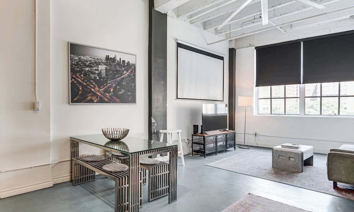 Photo of Livingroom in Historic Core