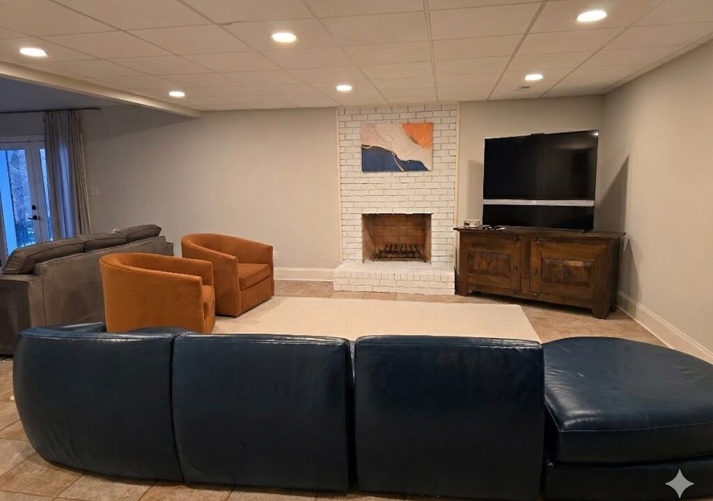 Photo of Livingroom in Raintree