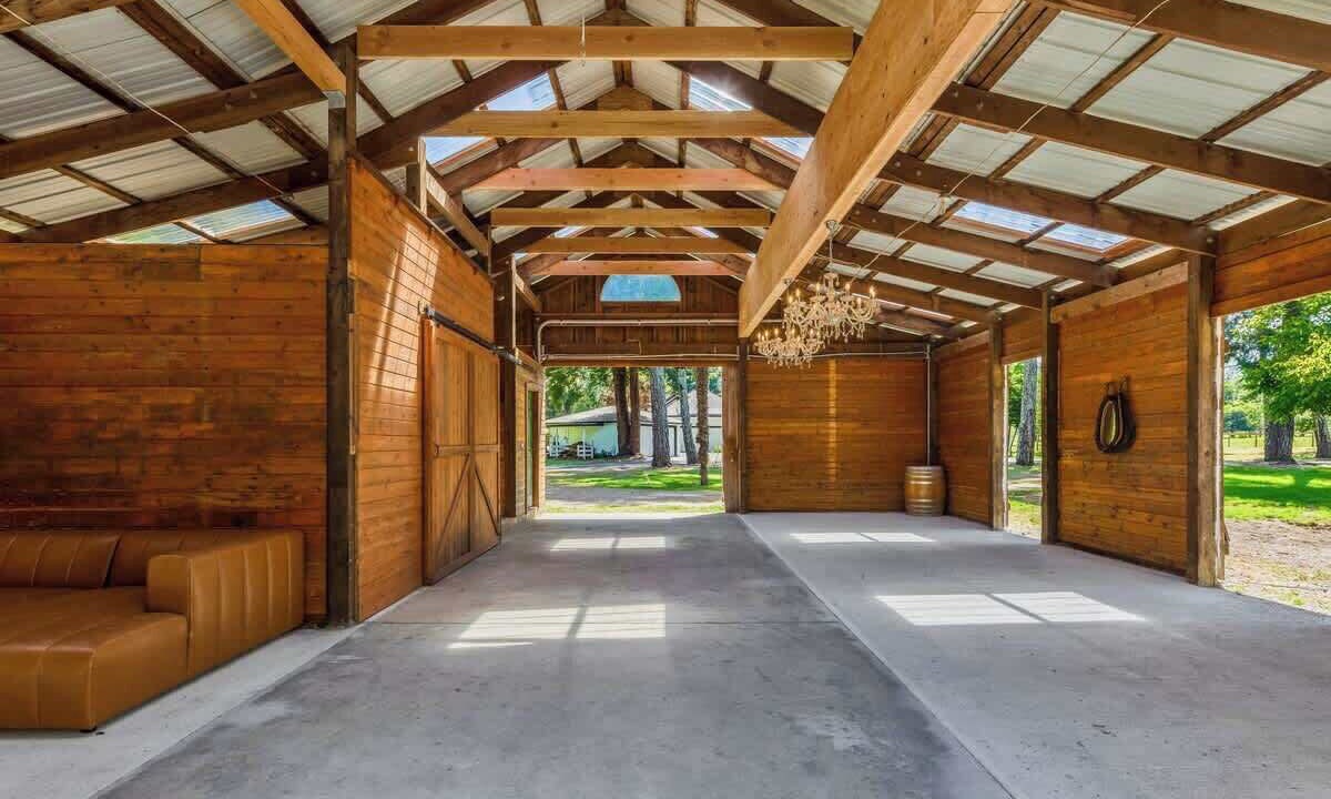 Photo of Outdoor in Freestone