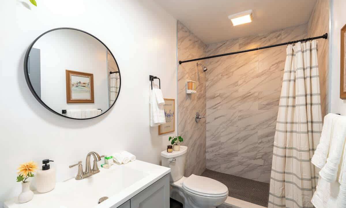 Photo of Bathroom in Mission Beach