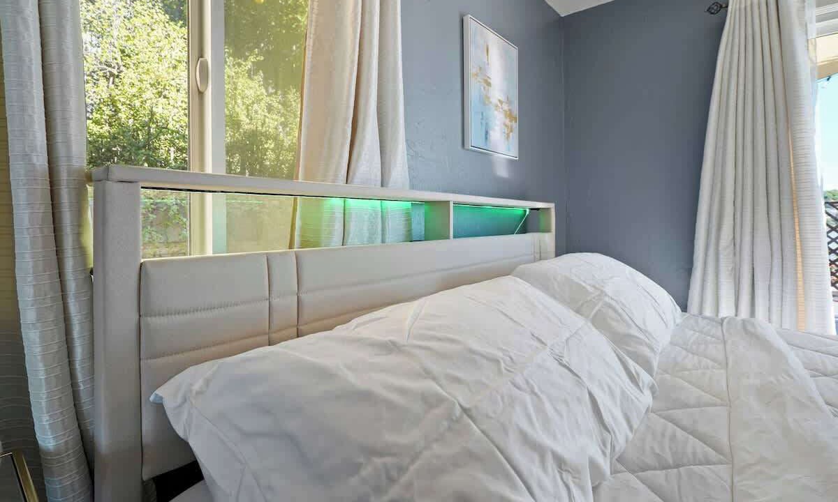 Photo of Bedroom in Eagle Rock