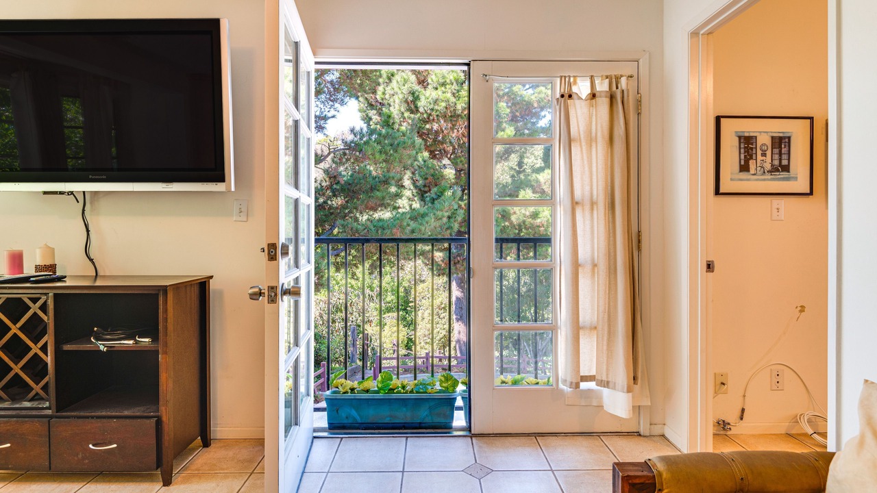 Photo of Livingroom in Bel Air