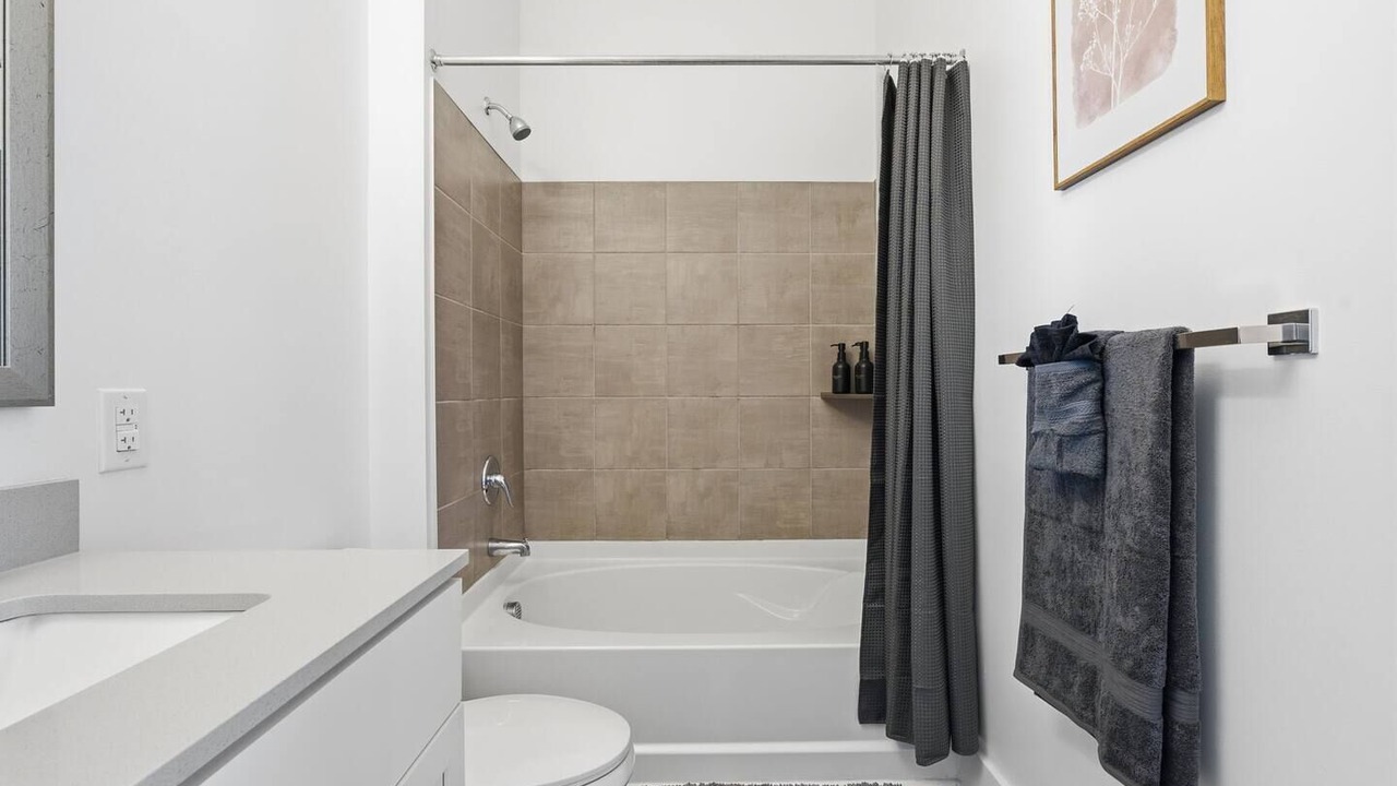 Photo of Bathroom in Second Ward