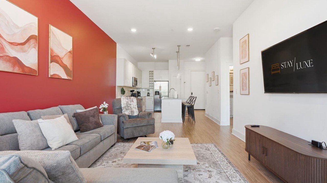Photo of Livingroom in Second Ward