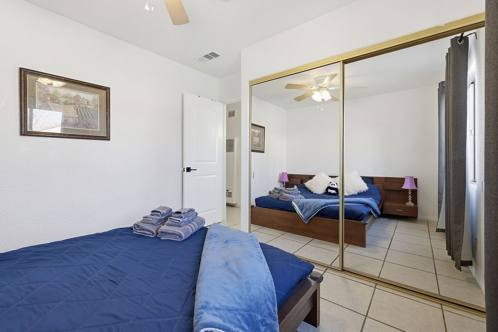 Photo of Bedroom in Palmdale