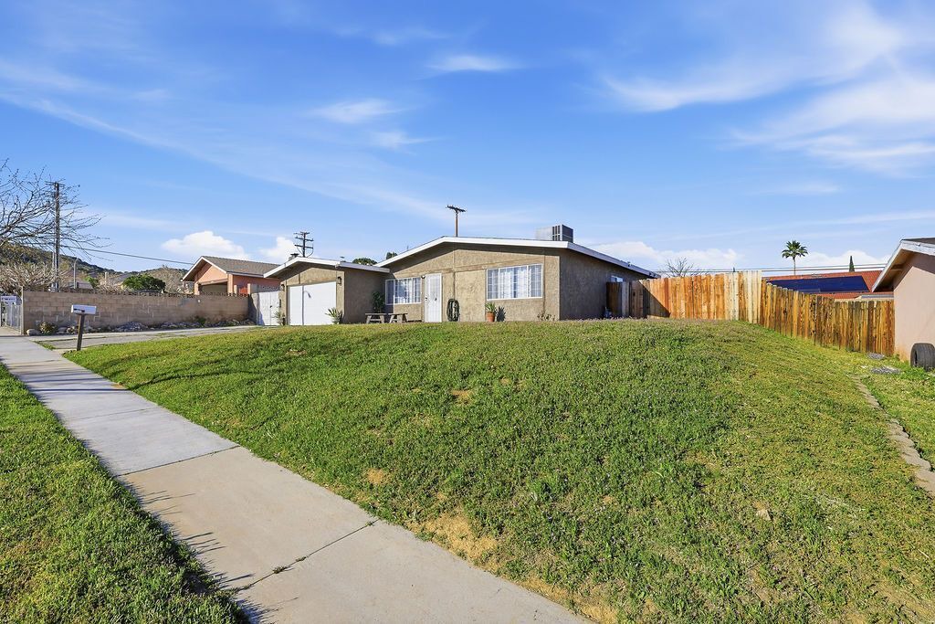 Photo of Outdoor in Palmdale