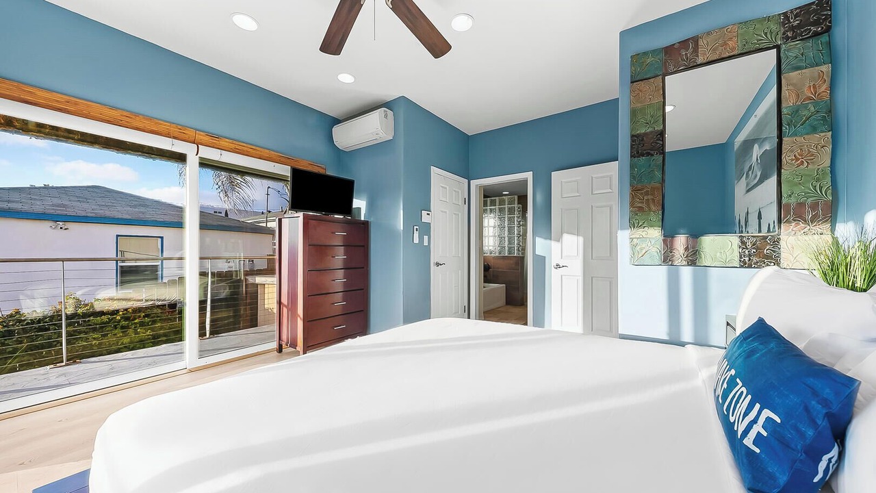 Photo of Bedroom in Ocean Beach