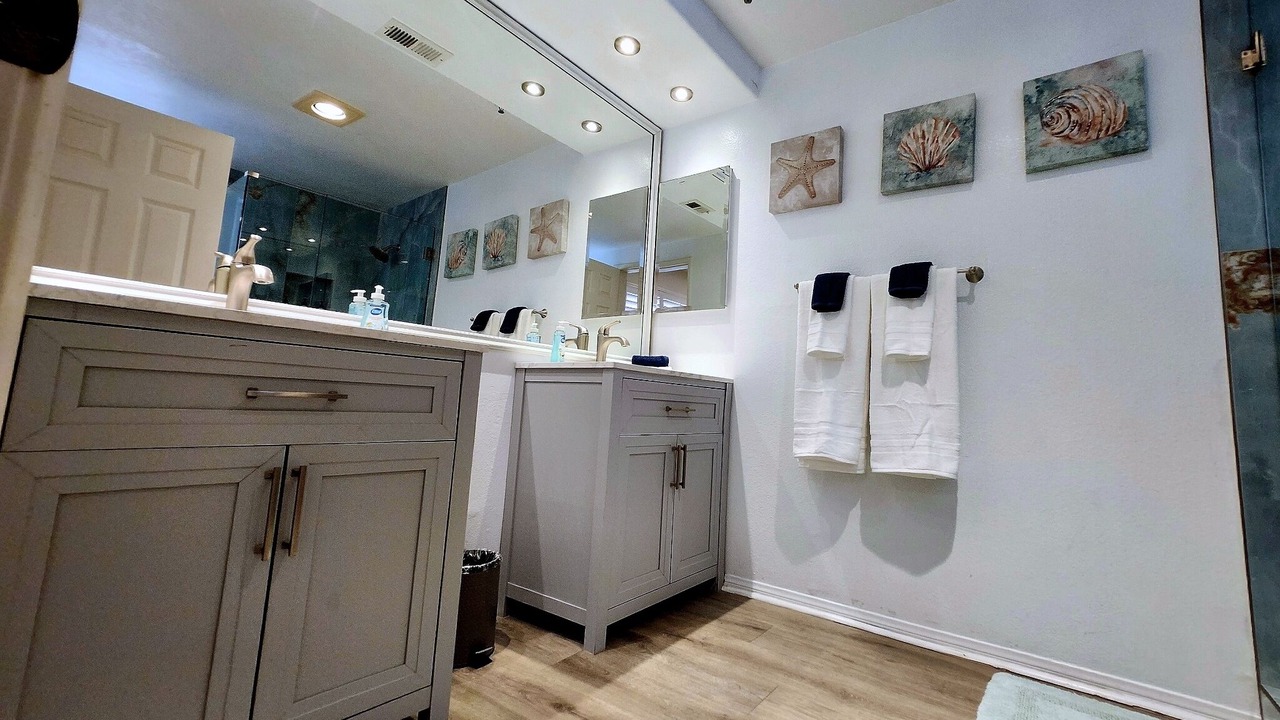 Photo of Bathroom in Imperial Beach
