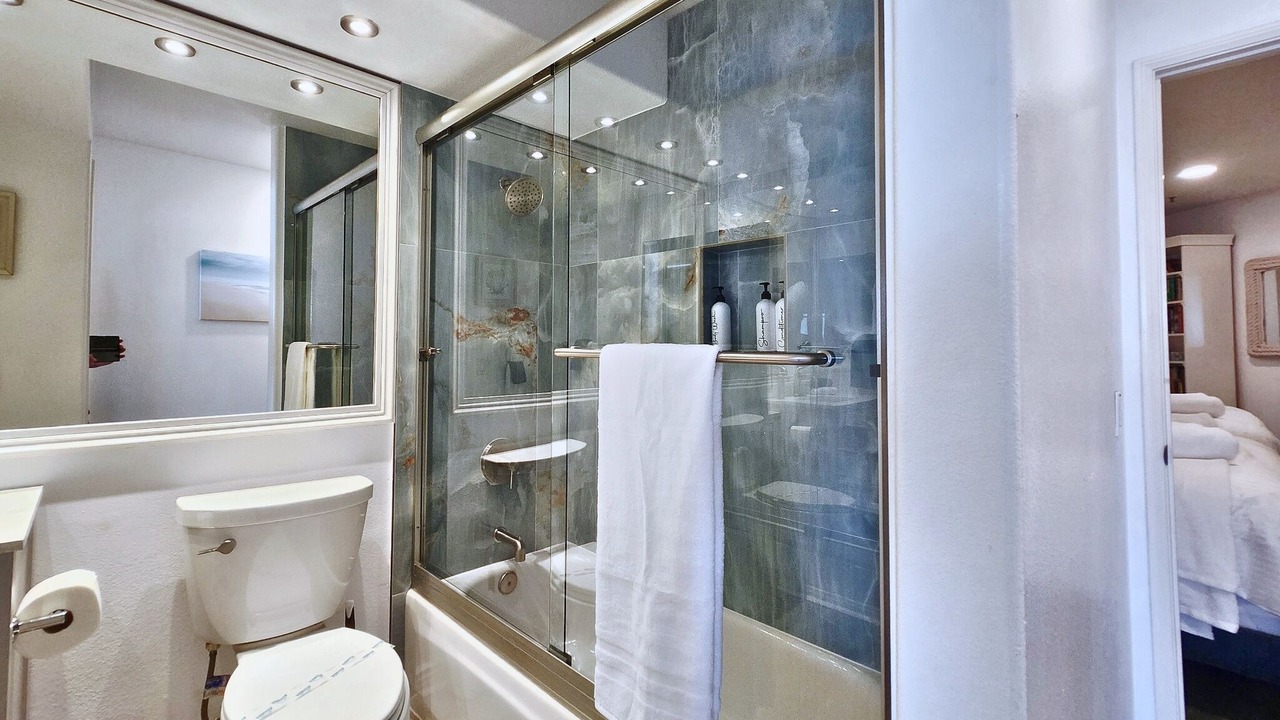Photo of Bathroom in Imperial Beach