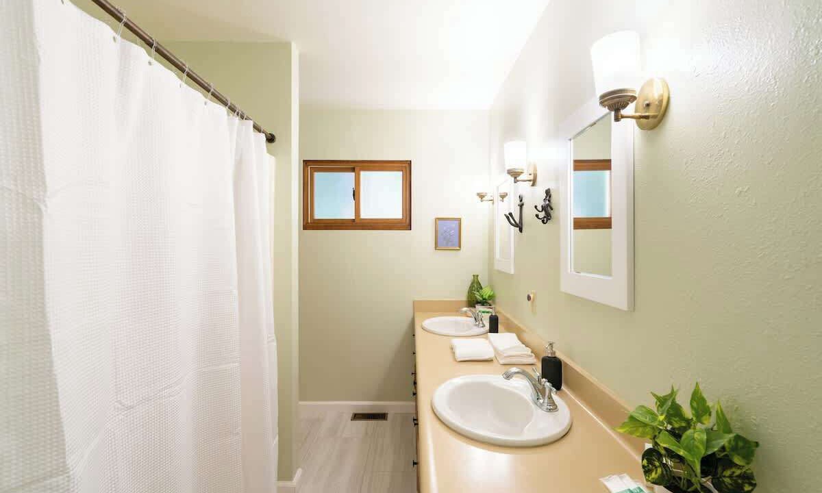 Photo of Bathroom in La Mesa