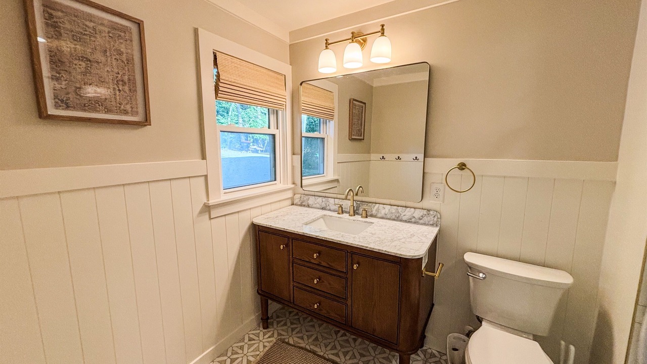 Photo of Bathroom in South Belmont