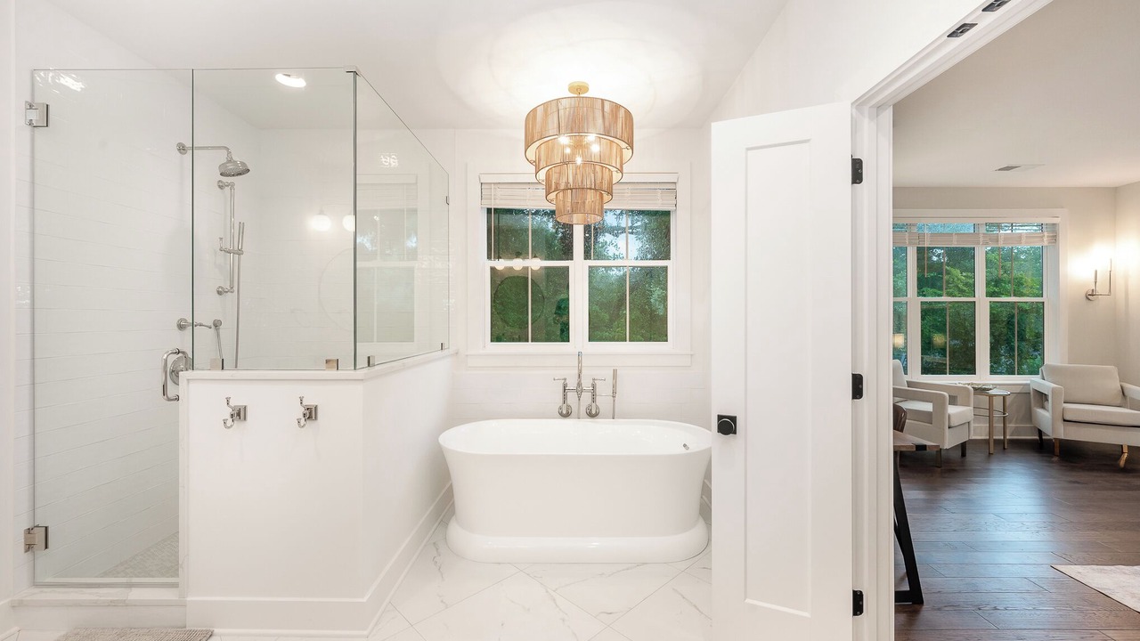 Photo of Bathroom in Enderly Park