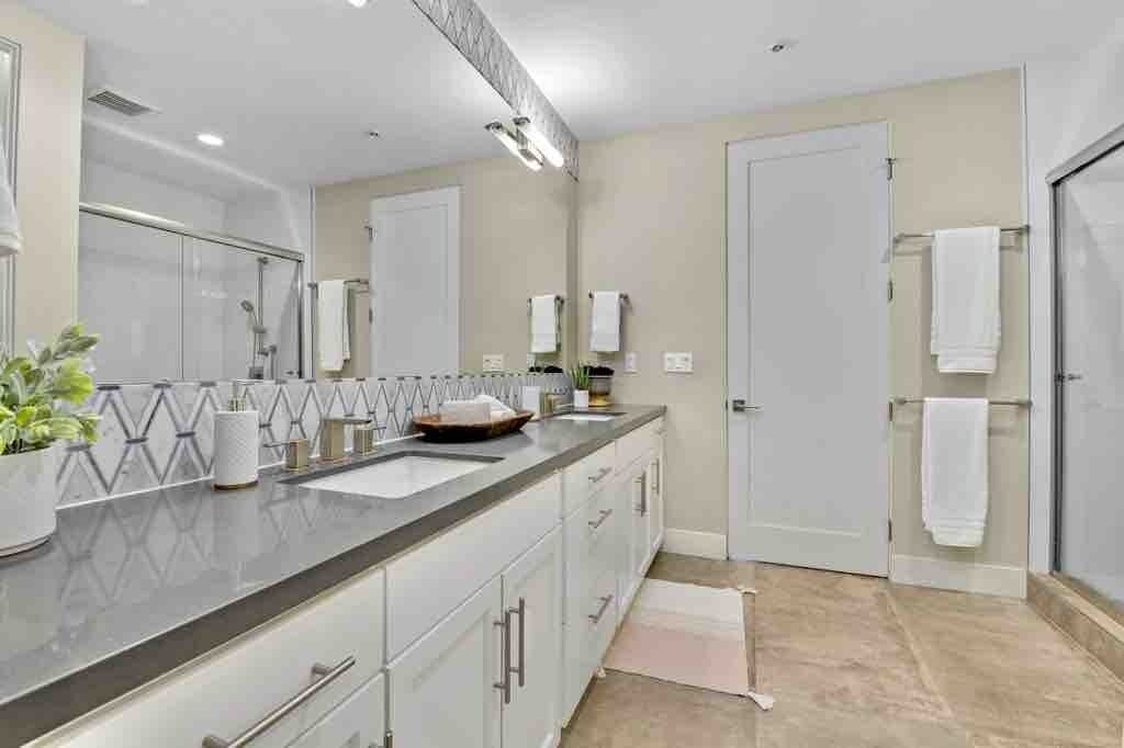 Photo of Bathroom in Crown Point
