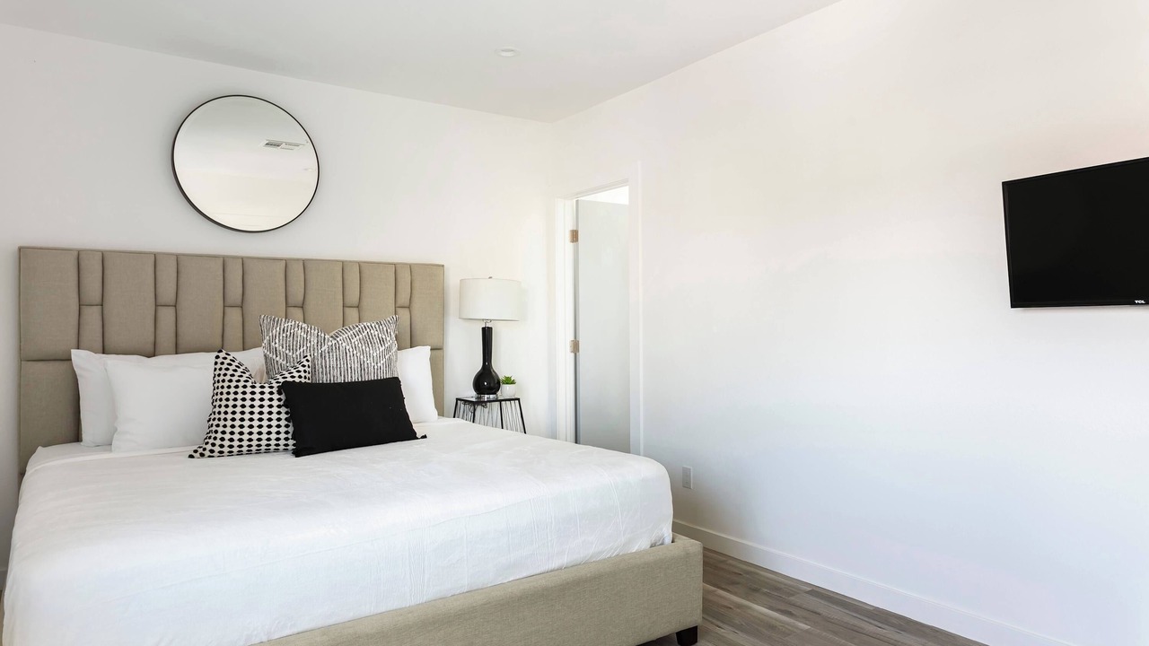 Photo of Bedroom in Westlake