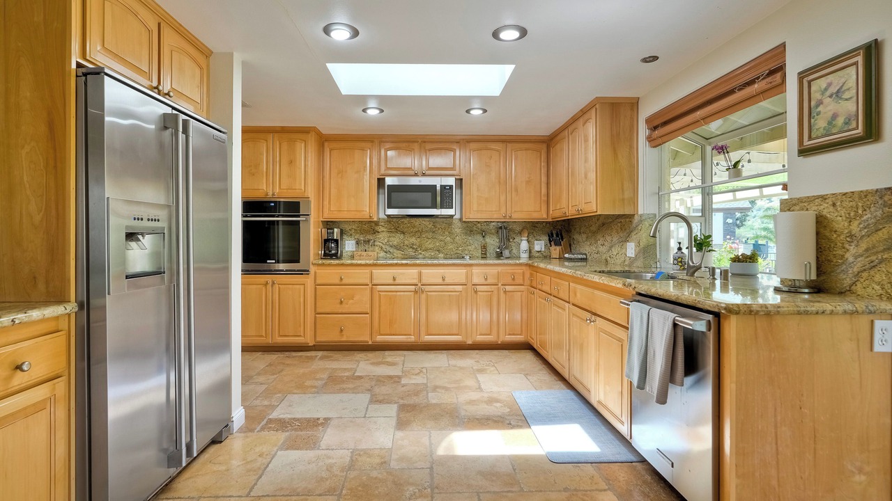 Photo of Kitchen in Lake San Marcos