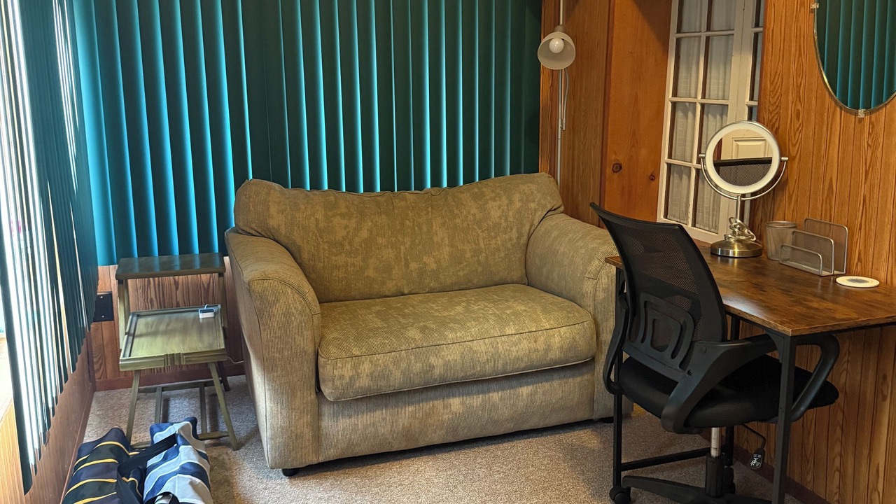 Photo of Livingroom in Prudenville