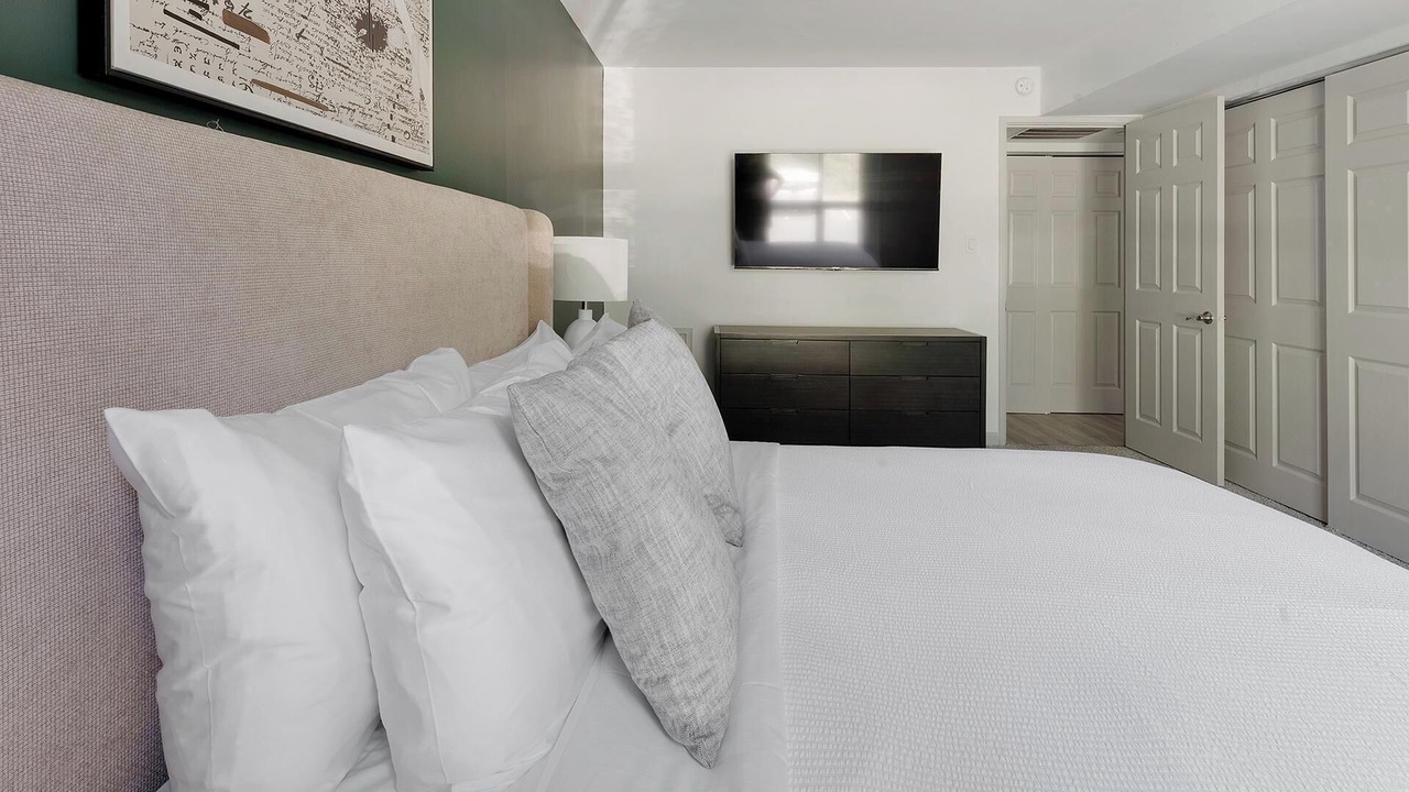 Photo of Bedroom in Greenbelt