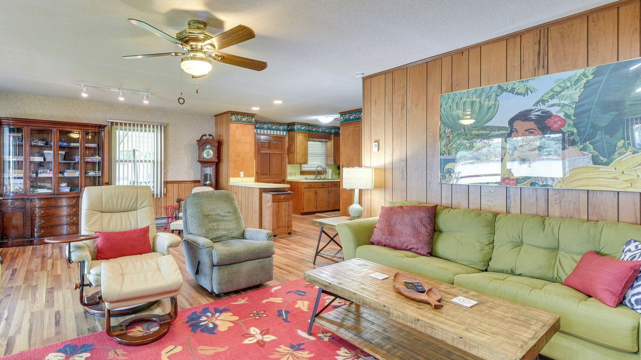 Photo of Livingroom in Albemarle
