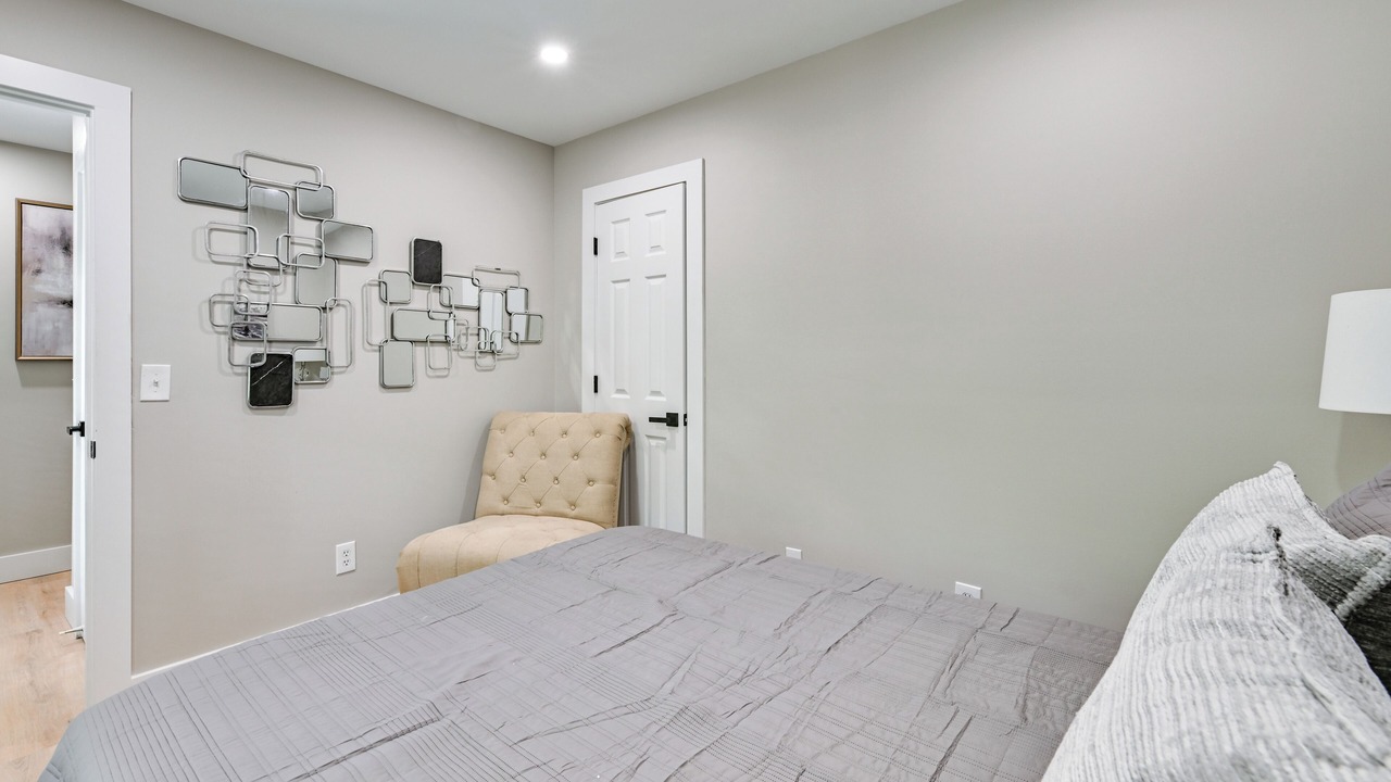 Photo of Bedroom in Biddleville