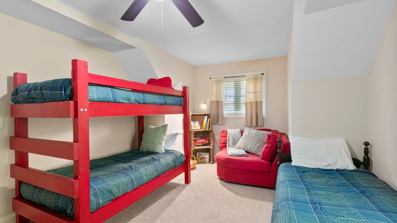 Photo of Bedroom in Lake Junaluska