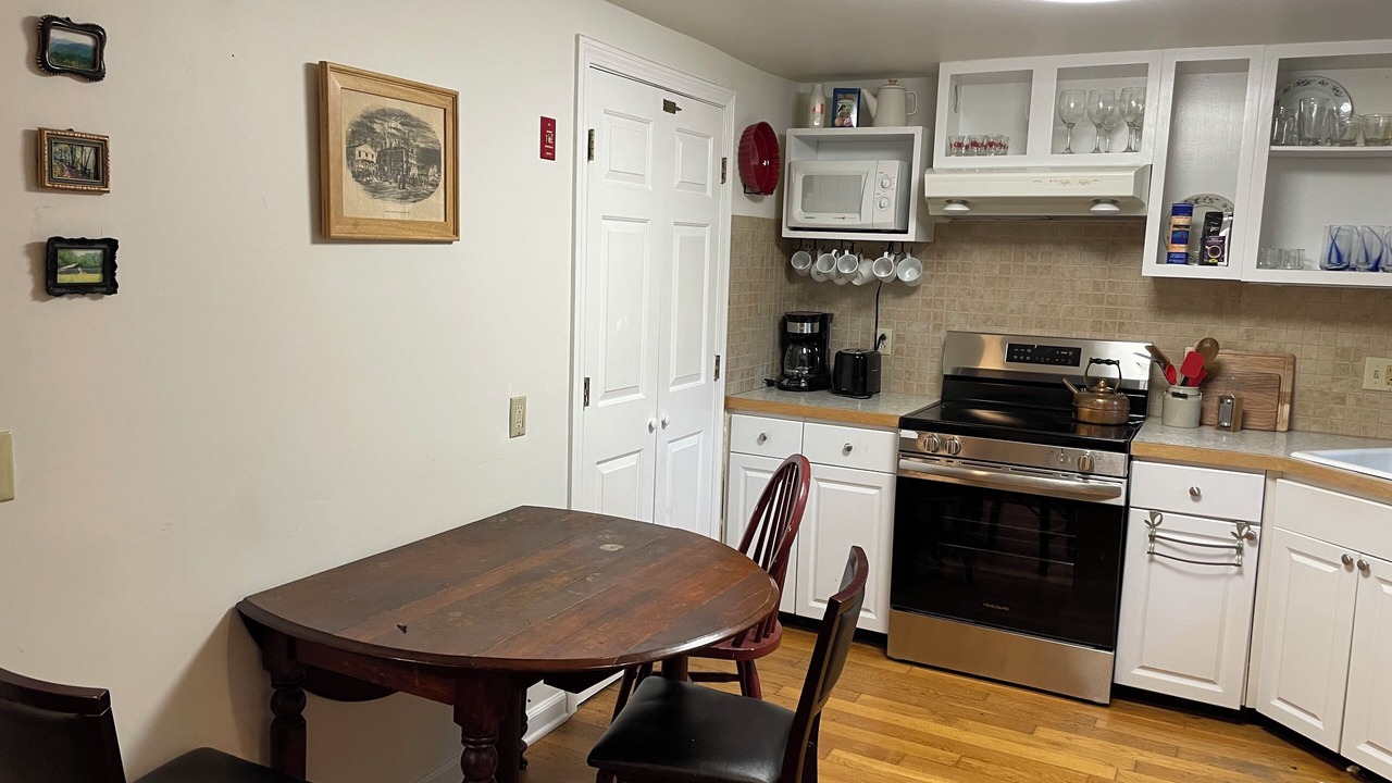 Photo of Kitchen in West Stockbridge