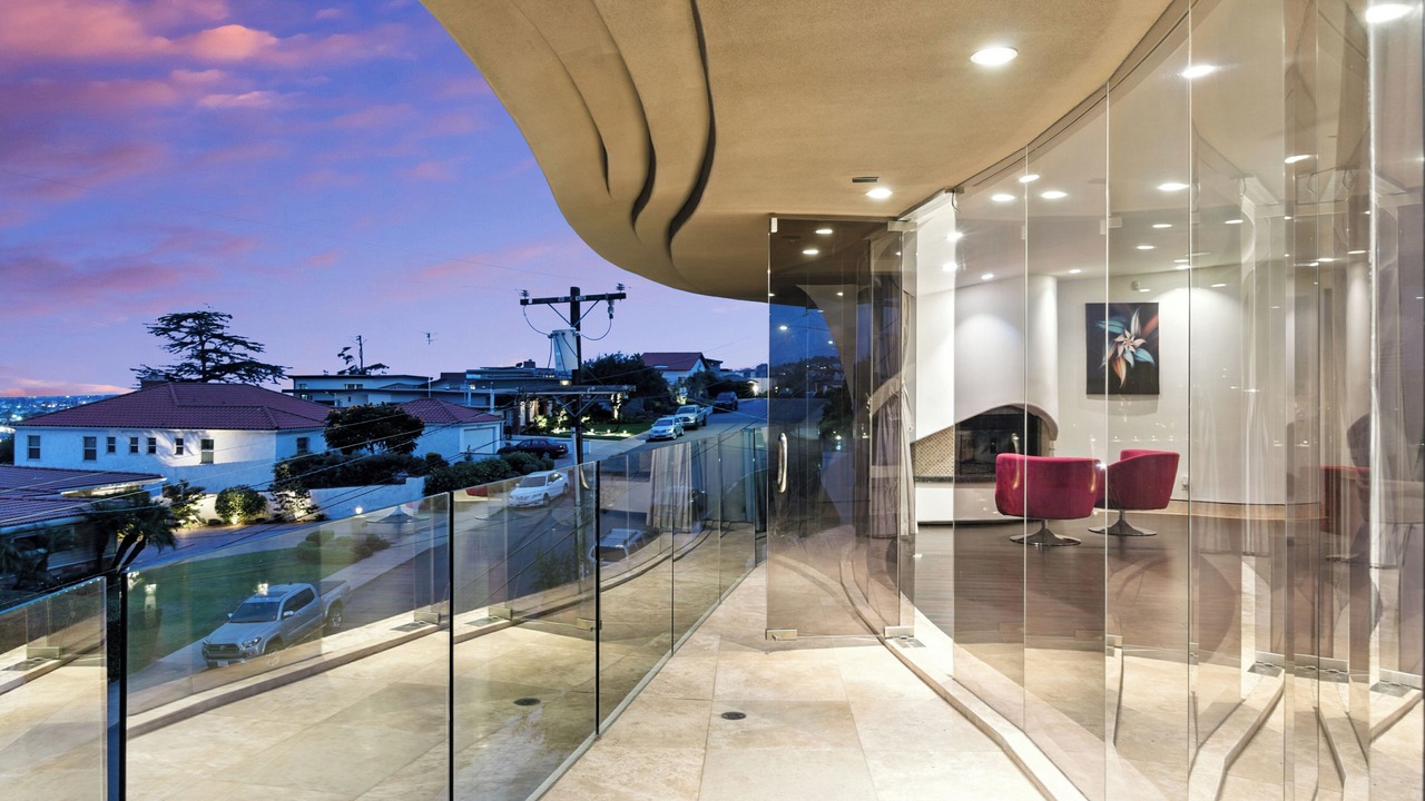 Photo of Patio Balcony in Roseville - Fleet Ridge
