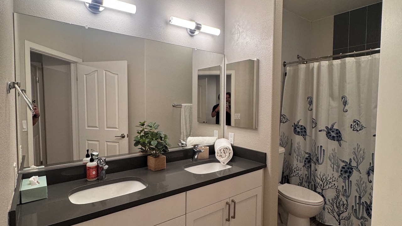 Photo of Bathroom in Beverly Hills
