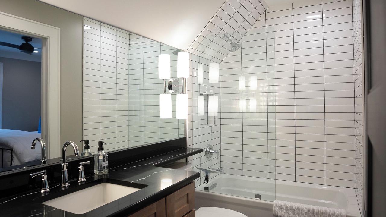 Photo of Bathroom in Biddleville