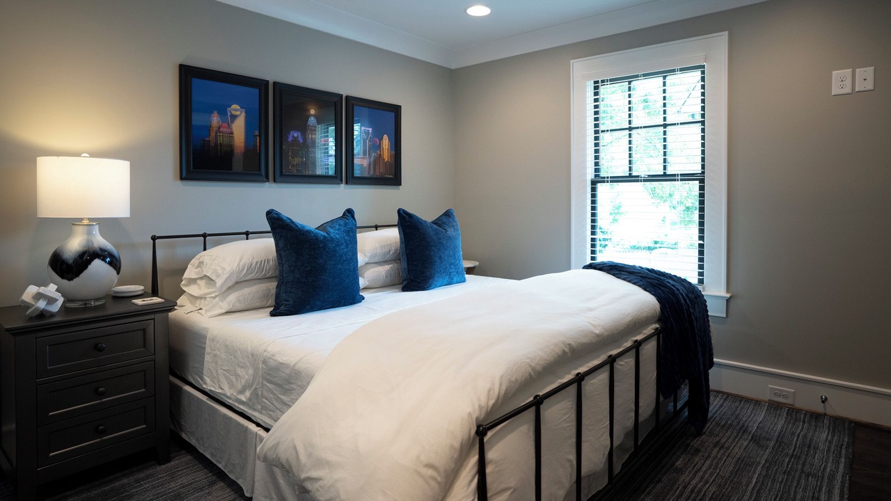 Photo of Bedroom in Biddleville