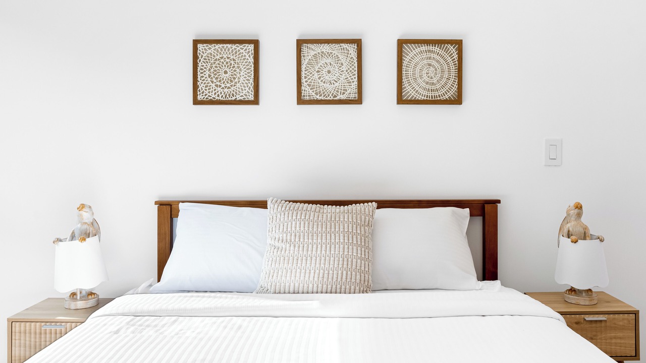 Photo of Bedroom in Pico-Union
