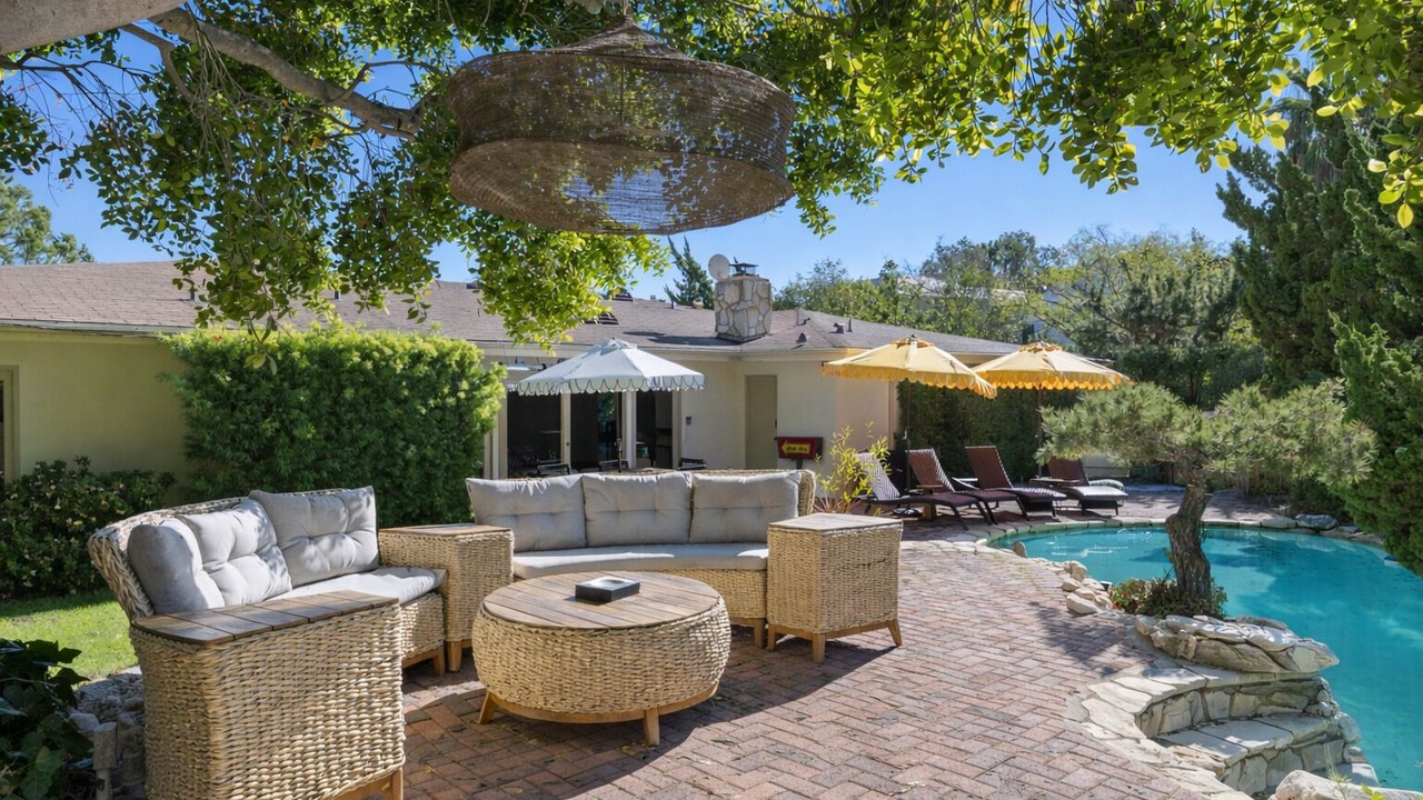 Photo of Patio Balcony in Bel Air
