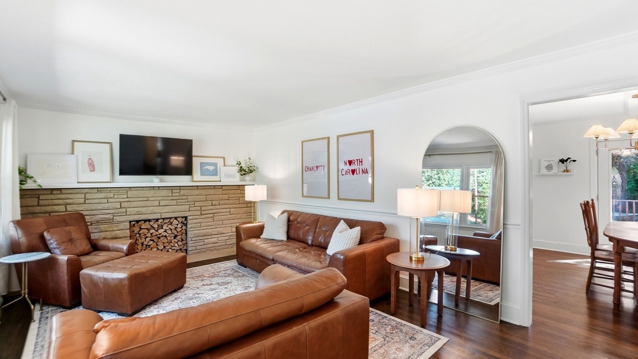 Photo of Livingroom in Charlotte