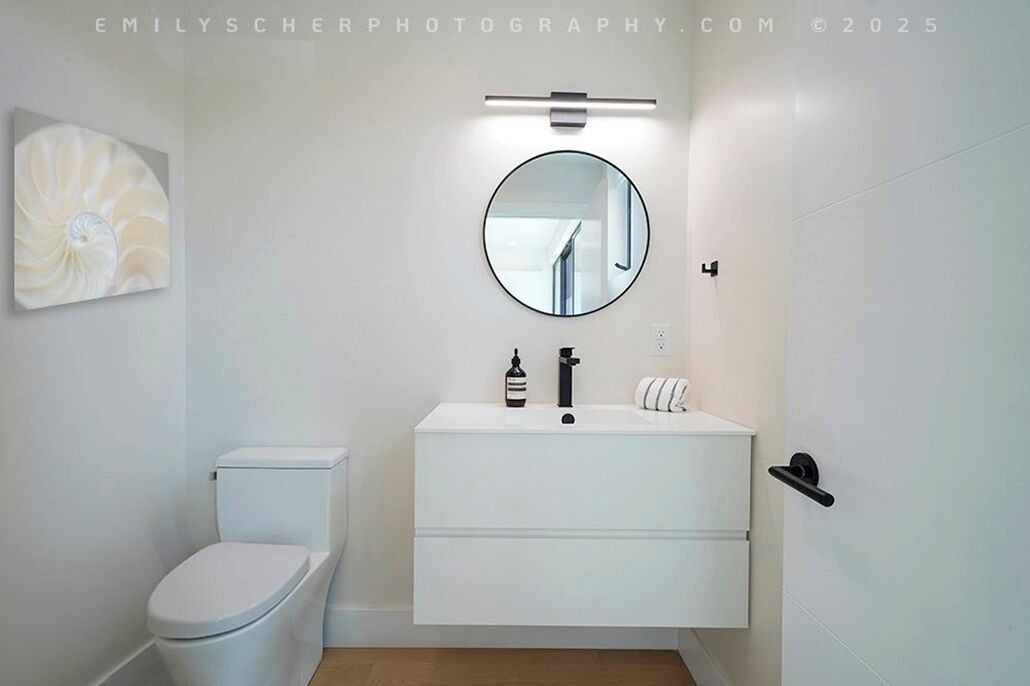 Photo of Bathroom in Western Malibu