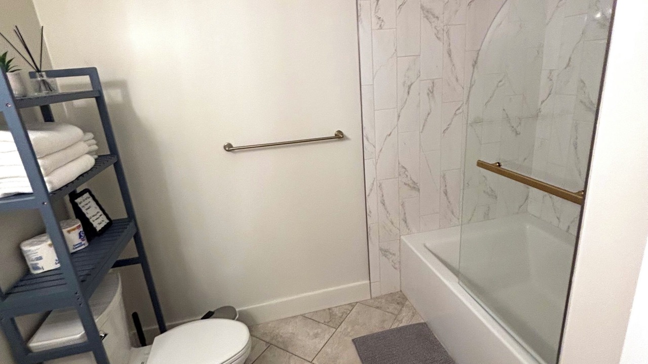 Photo of Bathroom in Barium Springs