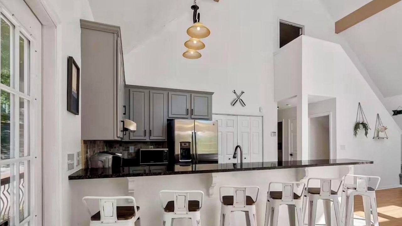 Photo of Kitchen in Barium Springs