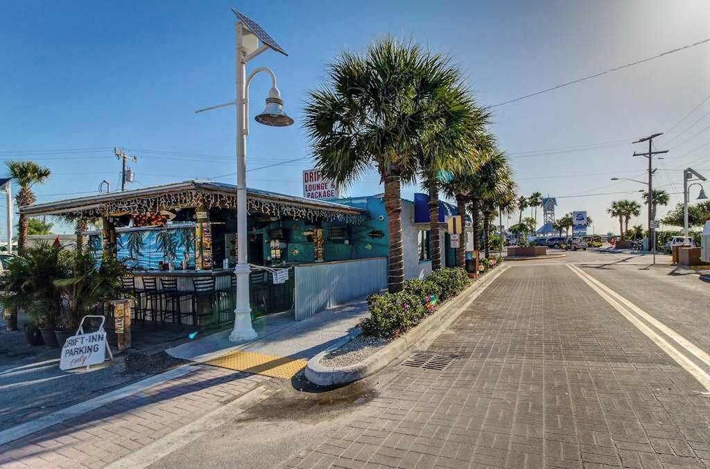 Photo of Others in Anna Maria