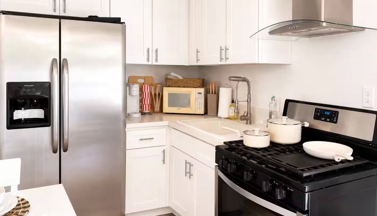 Photo of Kitchen in Reseda