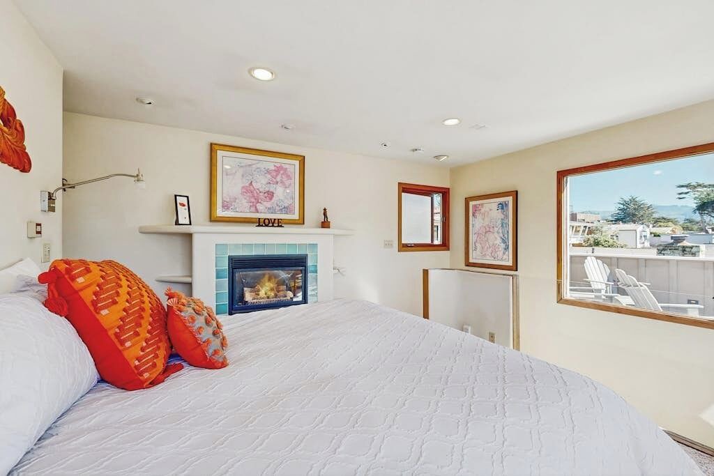 Photo of Bedroom in Northwest Carmel