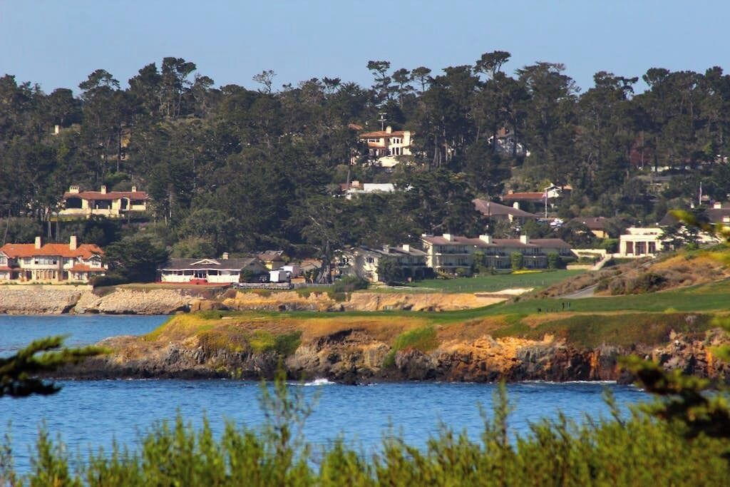 Photo of Others in Northwest Carmel