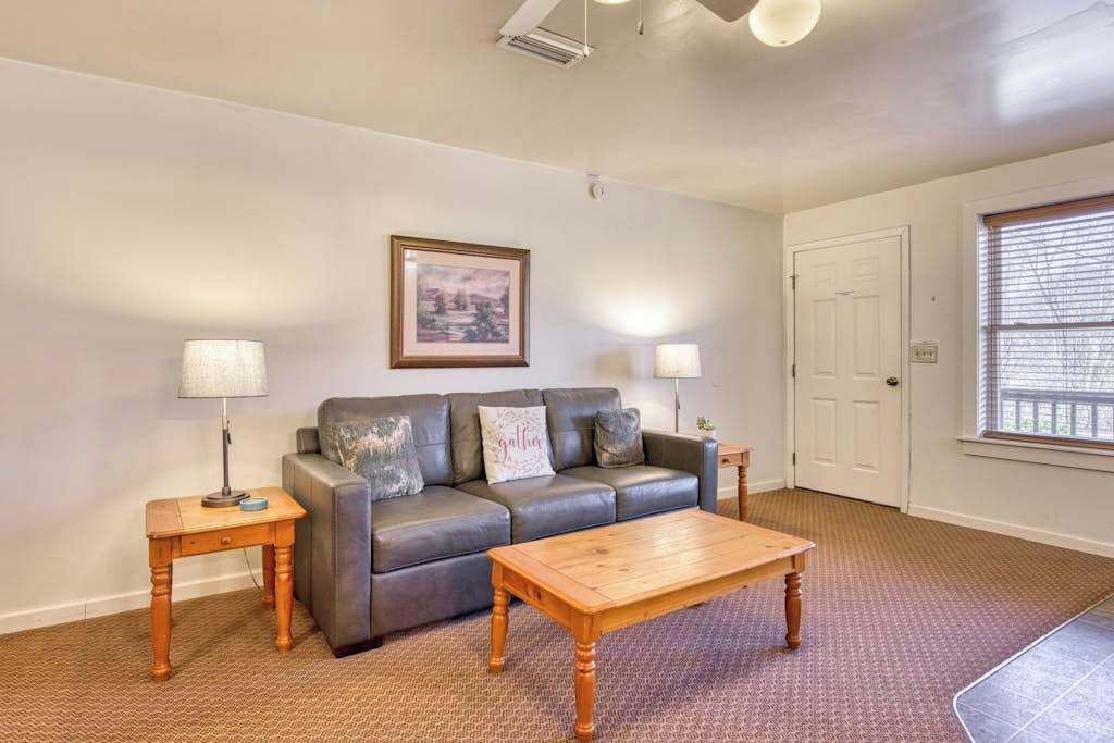 Photo of Livingroom in Waynesville
