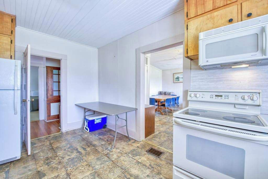 Photo of Kitchen in Lake Junaluska
