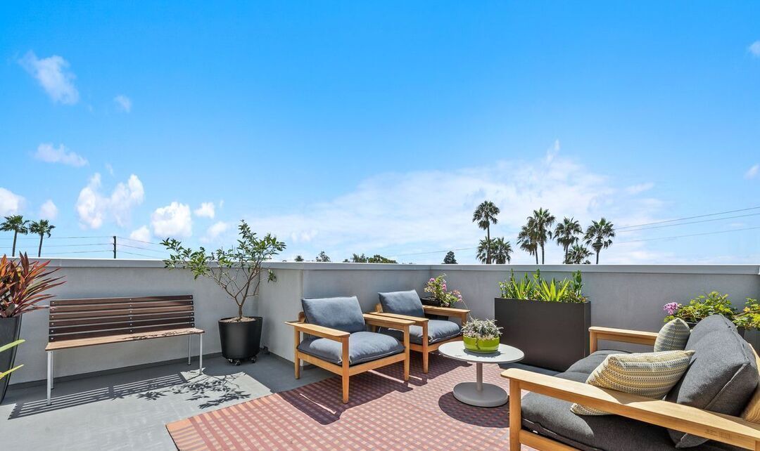 Photo of Patio Balcony in Mar Vista