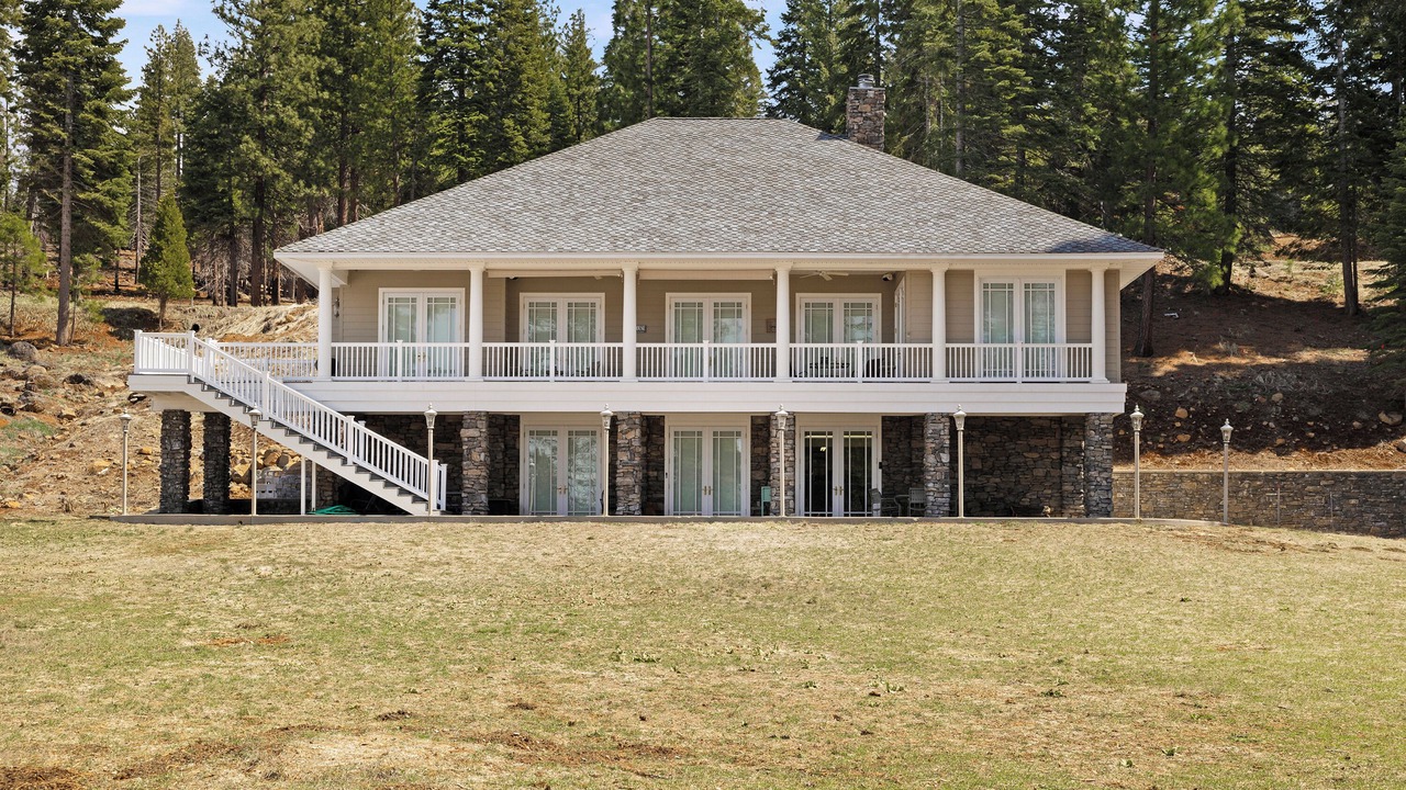 Photo of Outdoor in Lake Almanor West