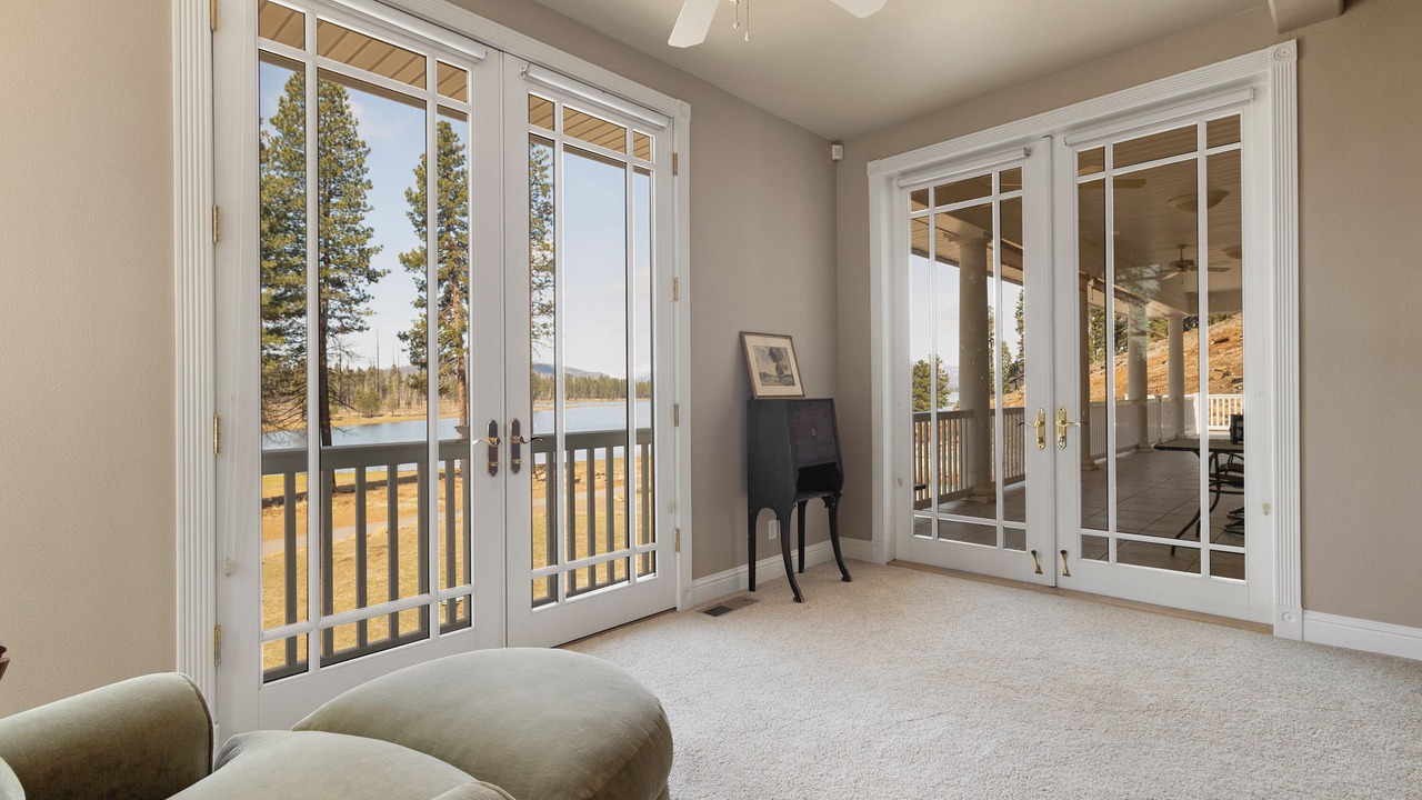 Photo of Livingroom in Lake Almanor West