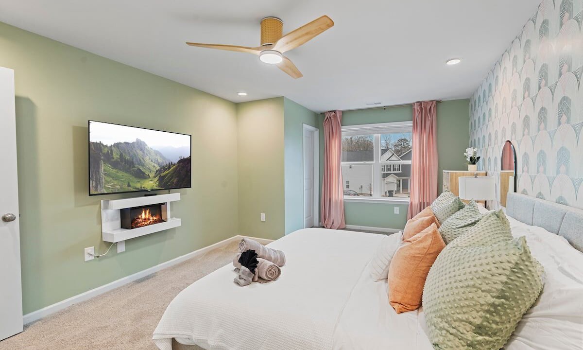 Photo of Bedroom in Hidden Valley