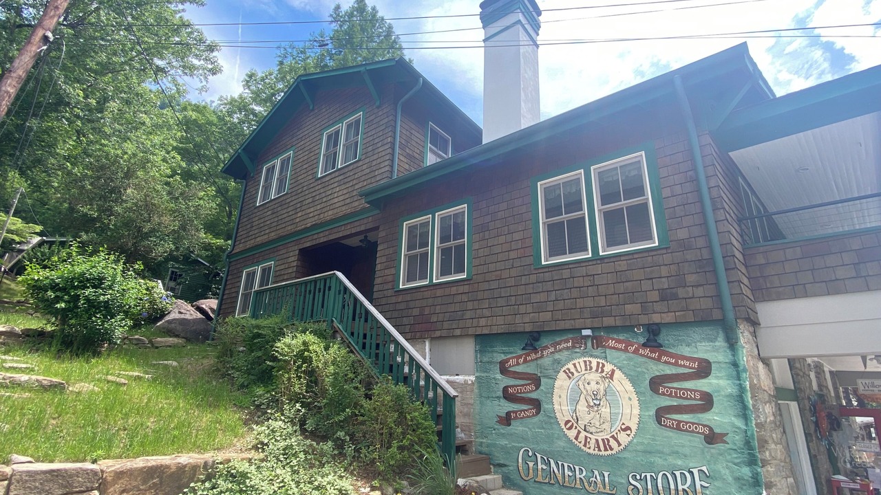 Photo of Outdoor in Chimney Rock