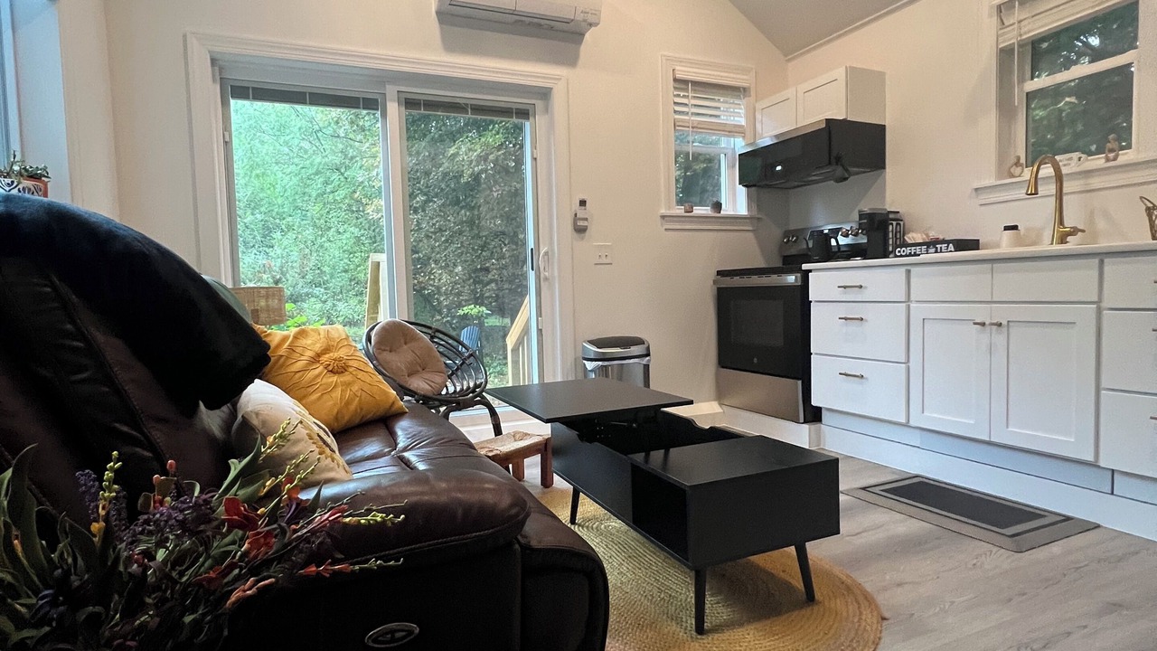 Photo of Livingroom in Belchertown