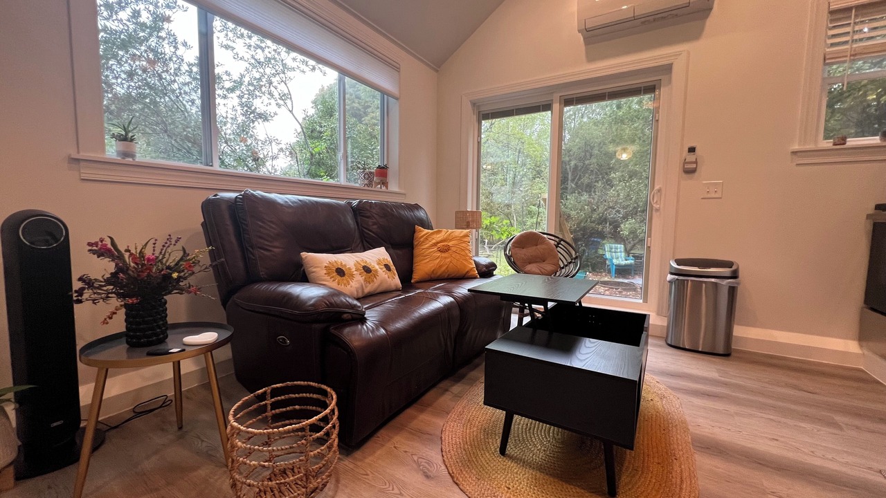 Photo of Livingroom in Belchertown